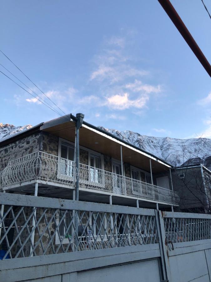 House 54 Hotel Stepantsminda Exterior photo